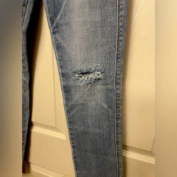 New with tags splendid 26 mid rise, straight jeans
MSRP $ 124 tag - Picture 9 of 13